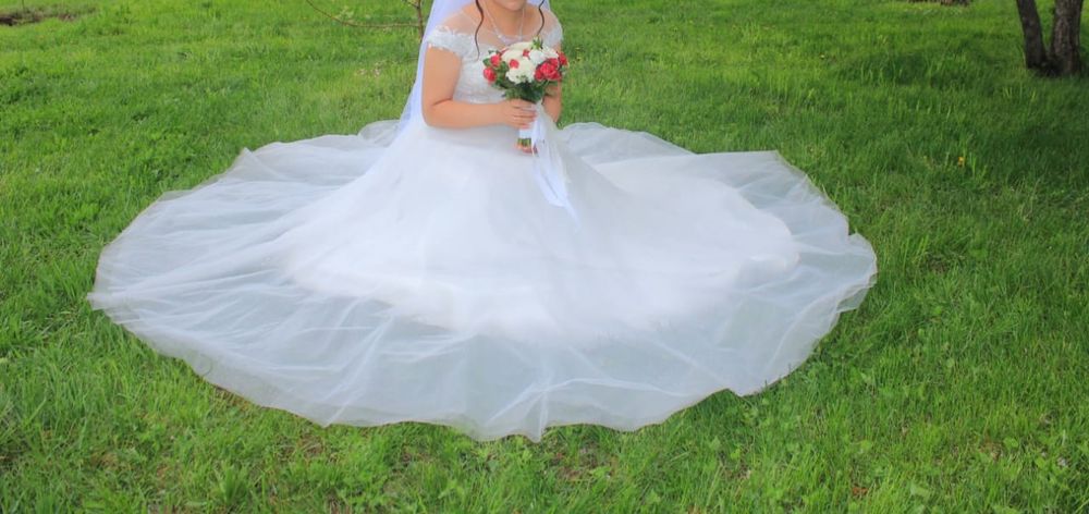 Продается свадебное платье