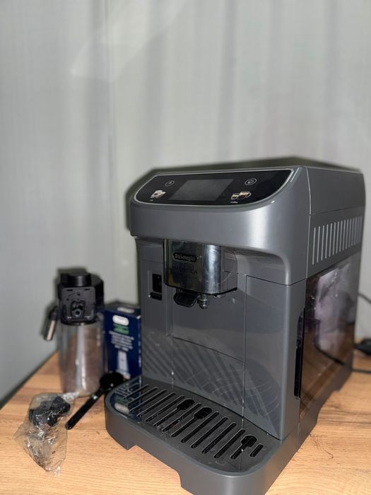 Кофемашина De’Longhi Magnifica Plus