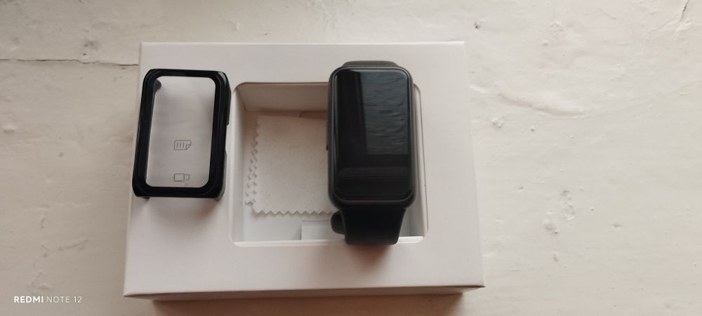 Часы HUAWEI Band 7