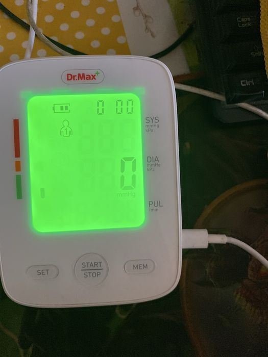 upper arm electronic blood pressure monitor