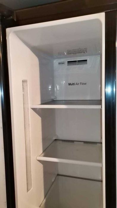 Frigider Lg Side by Side (compresor defect)