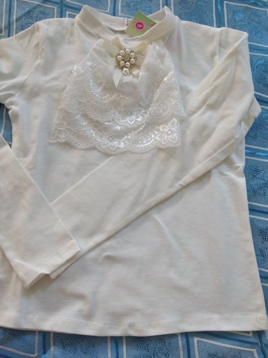 Школьные белые блузки