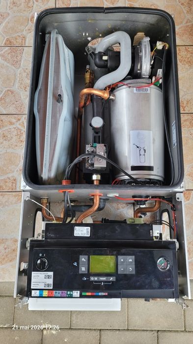 Centrala termica Buderus Logamax GB072-24KW  V2