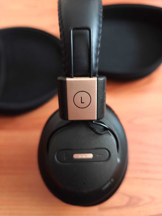 Casti Bluetooth low latency high fidelity NFC Bass Boost Negru Auriu