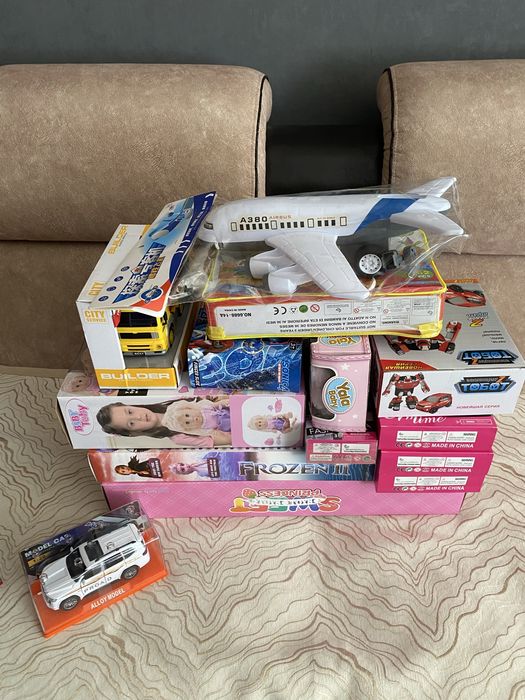 Продам игрушки  новые
