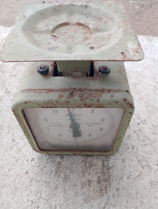 Весы продается в рабочем состояние