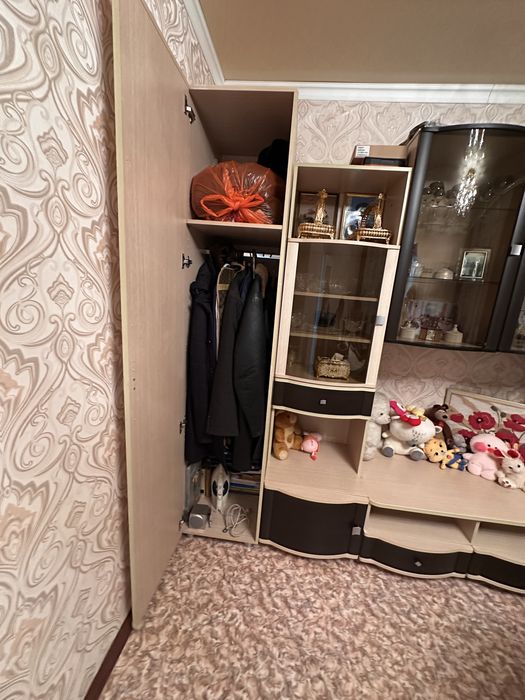 Продается стенка.
