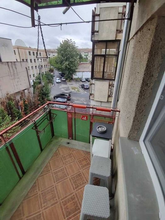 De închiriat apartament cu doua camera