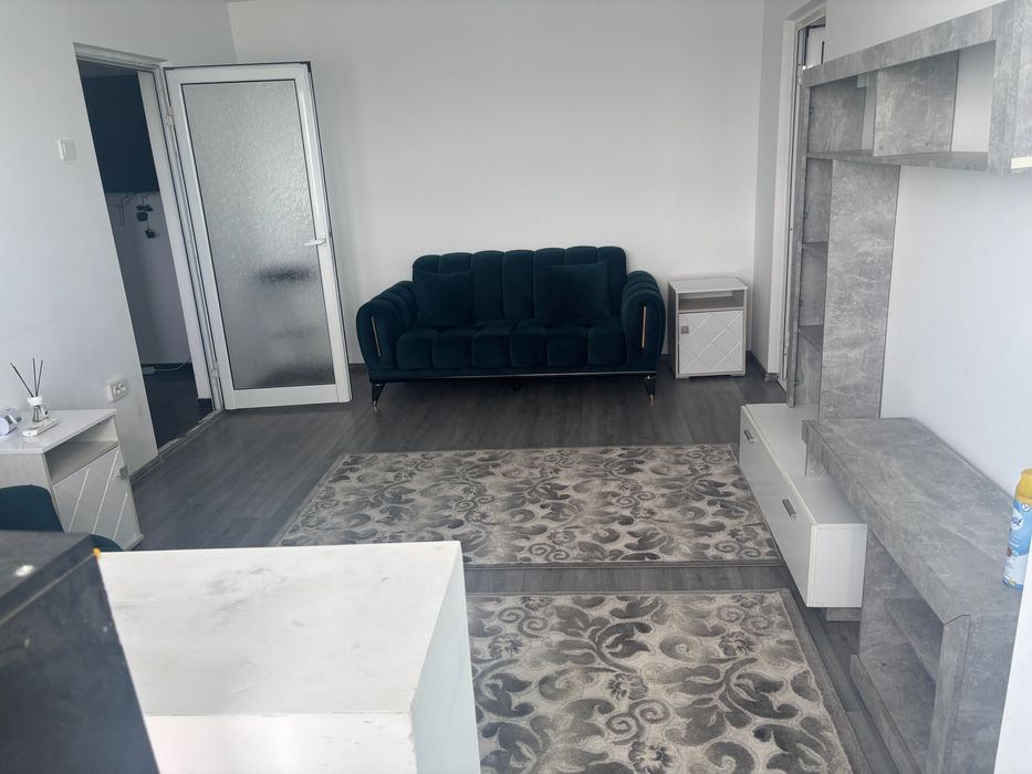Apartament de inchiriat
