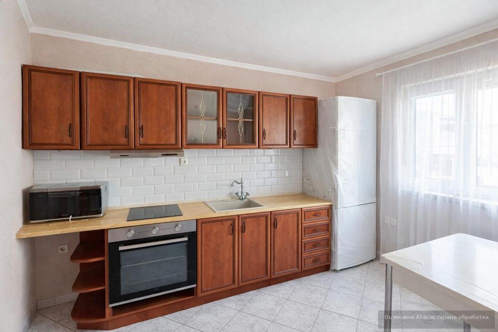 Дава се под наем Четиристаен апартамент в Варна, Зимно кино Тракия - 120 кв.м за 668.1 € - Снимка #2