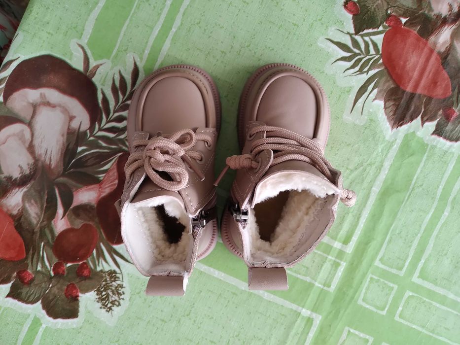 Детские ботиночки новые