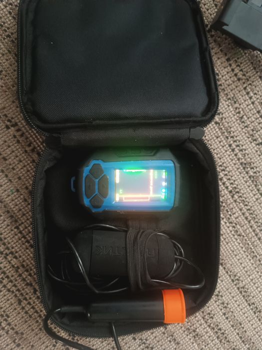 Продам эхолот почти новый