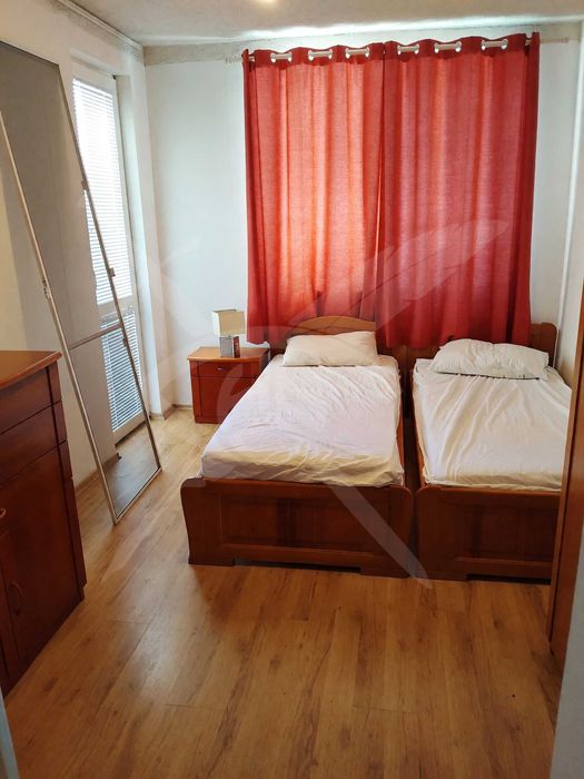 Триетажна къща в Кошарица!  97282