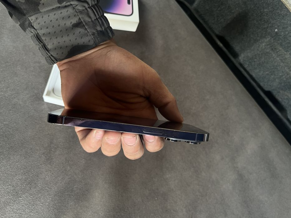 Iphone 14pro прадаётся