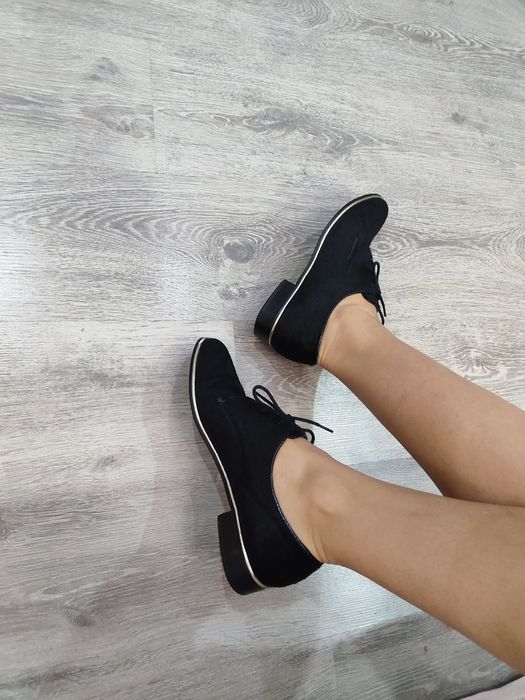 Стильные ботинки из меха пони и 100% кожи