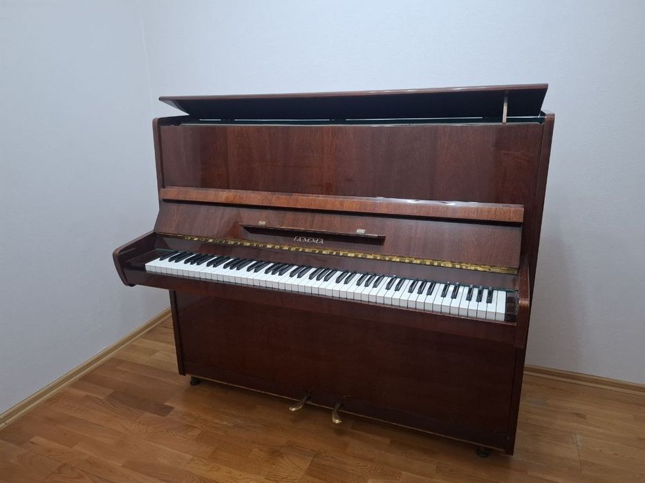 Акустическое пианино Гамма