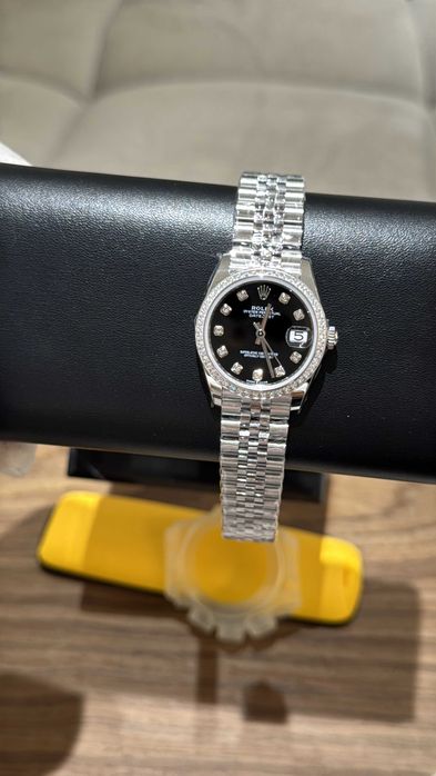 rolex datejust 31mm диамантен безел
