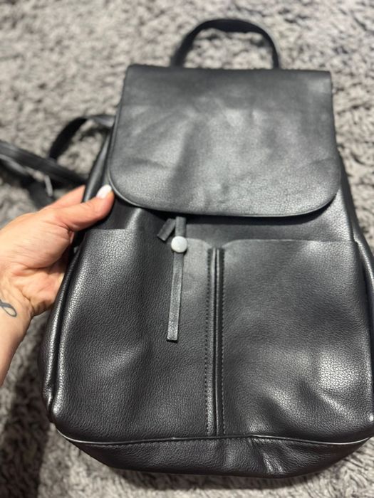 Ghiozdan Zara piele.impecabil