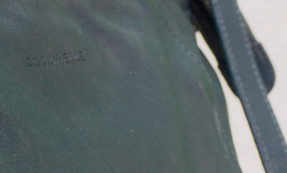 Кожена чанта Coccinelle -намалена