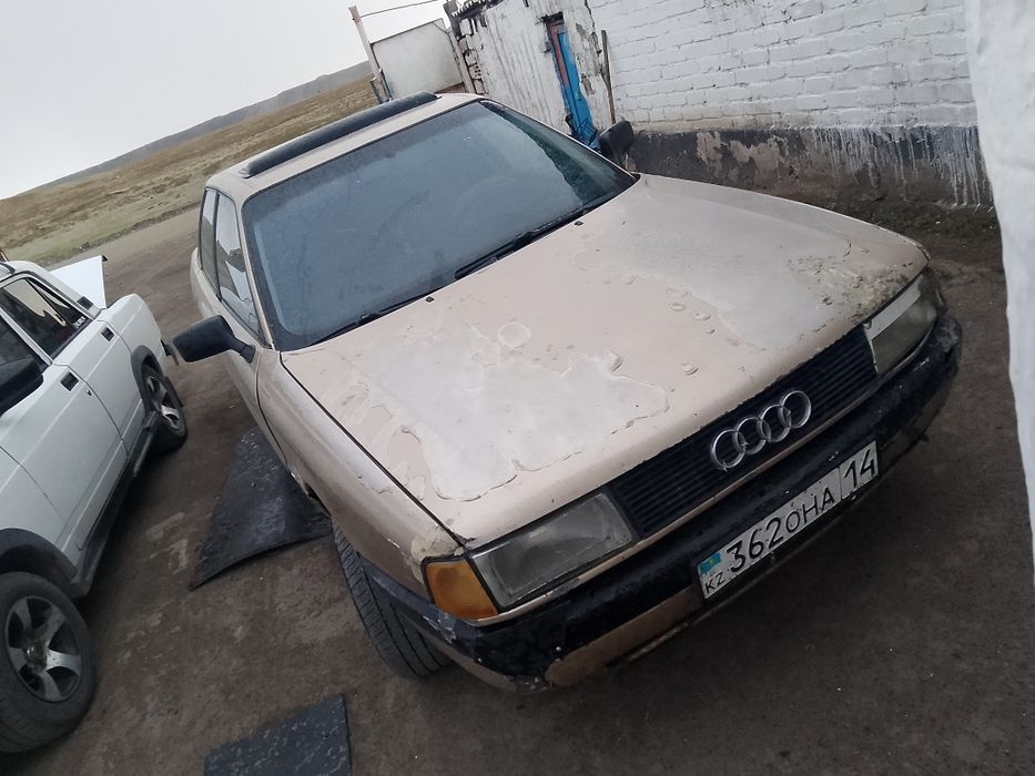 Ауди 80. В третий.