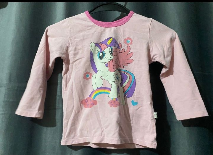 Костюм на девочку розовый с пони