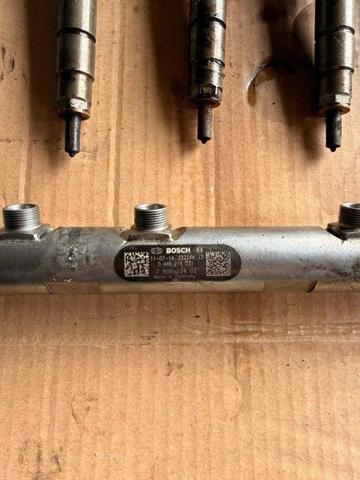 Kit Injectoare+Pompa BMW 3.0d 258Cp Bosch