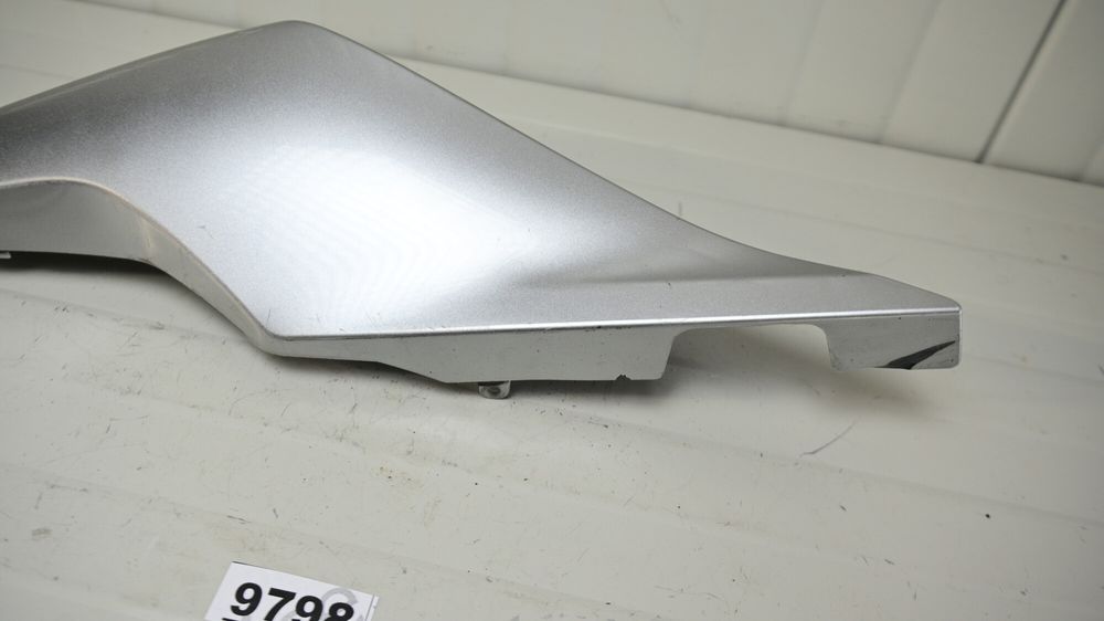 Honda VFR1200F 2010 Carena codita spate dreapta