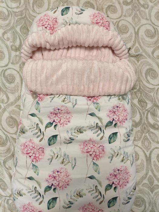 Конверт для девочки на выписку