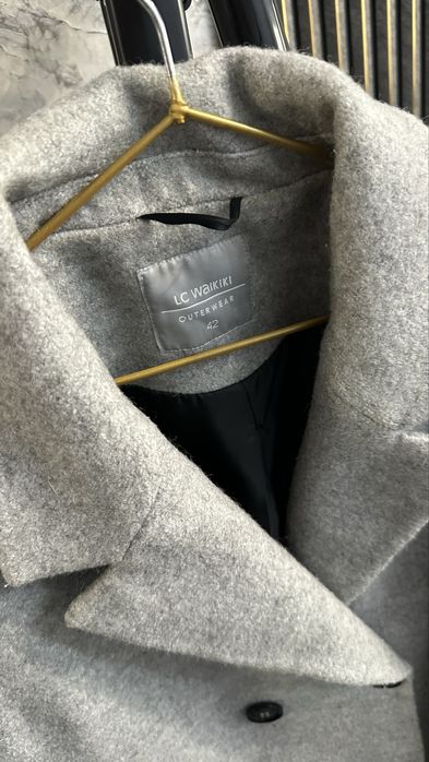 Продам пальто женское