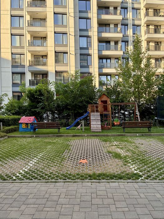 Дава се под наем Гараж / Паркомясто в София, Кръстова вада - 10 кв.м за 150 € - Снимка #1