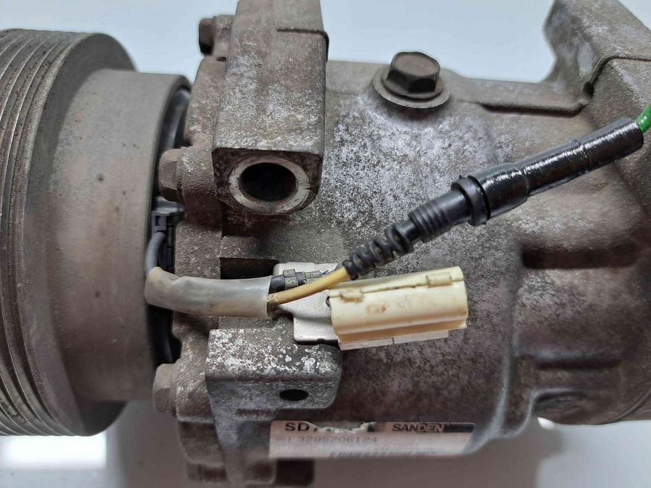 Compresor clima  Dacia Sandero [Fabr 2008-2012] 926000097R 1.6 B K4M-F