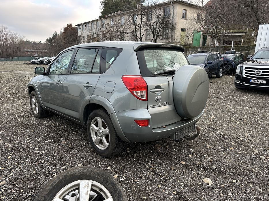 Тойота Рав 4 Toyota Rav4 2.2 dcat 177 кс На Части!