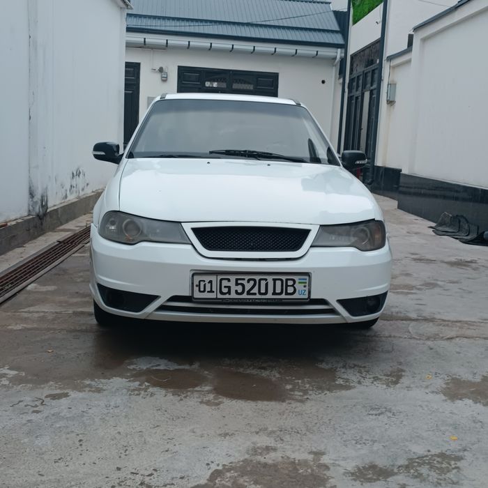 Нексия 2 сотилади