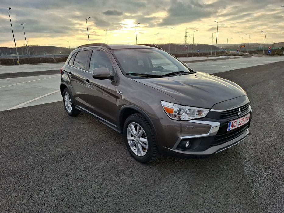 Mitsubishi ASX Mitsubishi ASX AN 2017 C.V Automata  4x4 DIESEL R.A.R.-Efectuat