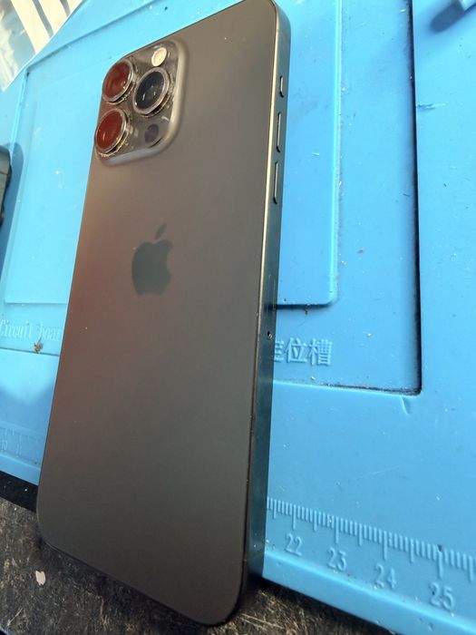 Iphone 15 pro max  за части