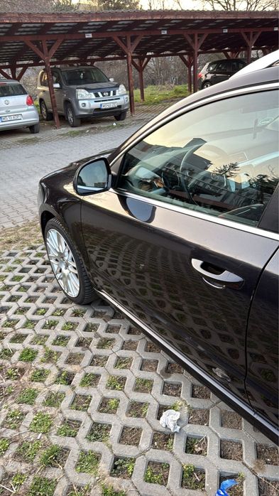 SKODA Superb 2012 — imagine 5