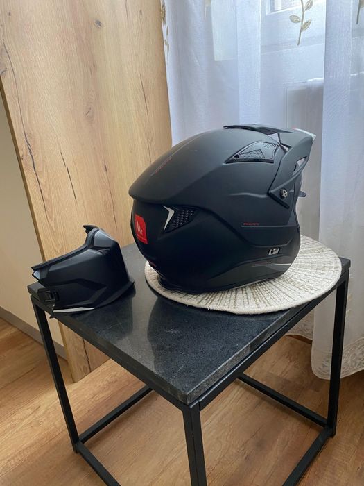 Casca moto mărimea XL  noua!MT