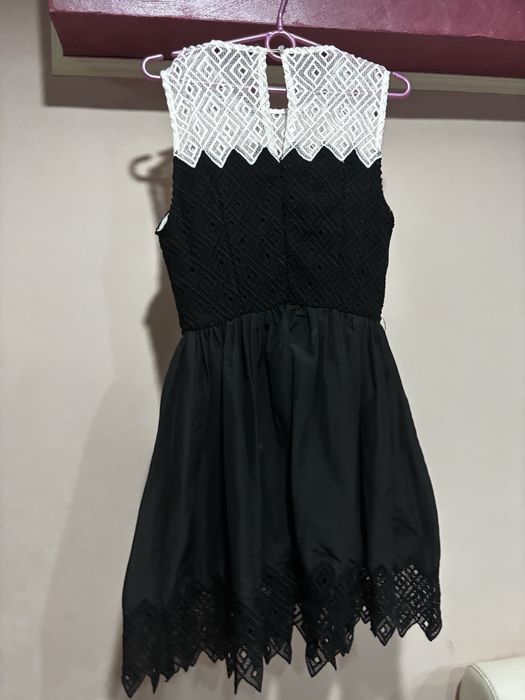 Стилна дамска рокля