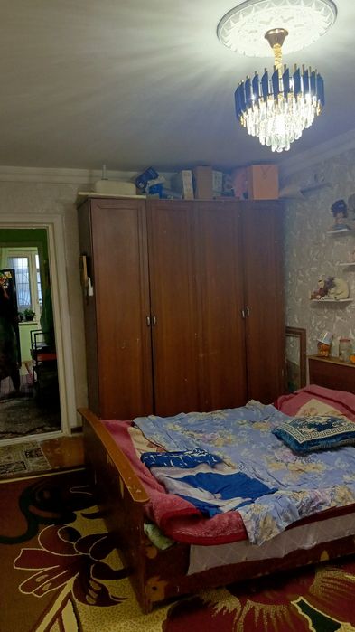 Продаётся 2 (1) комнатная квартира, в центре города