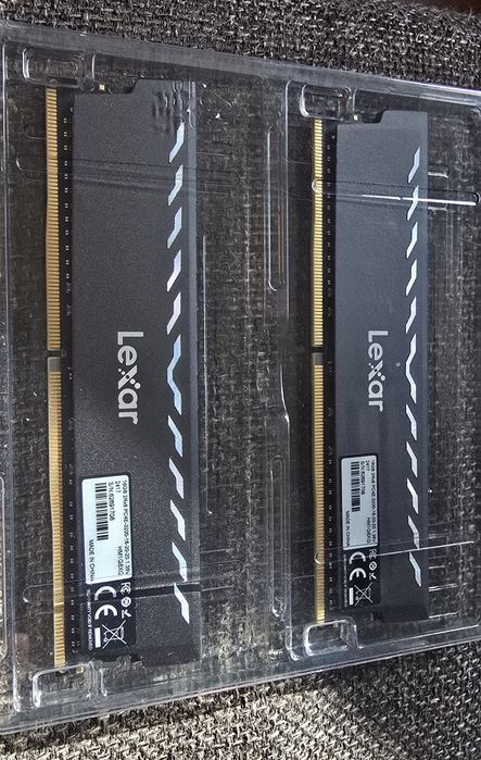 Memorie Ram Lexar Kit 32GB DDr4 3200 Cl16 Nou