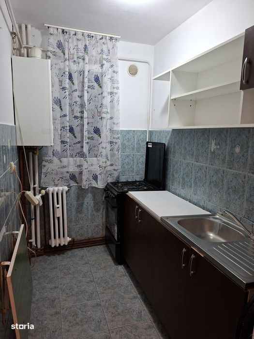 Apartament 2 camere de închiriat | Podu Roș – Liceul Racoviță | Centra
