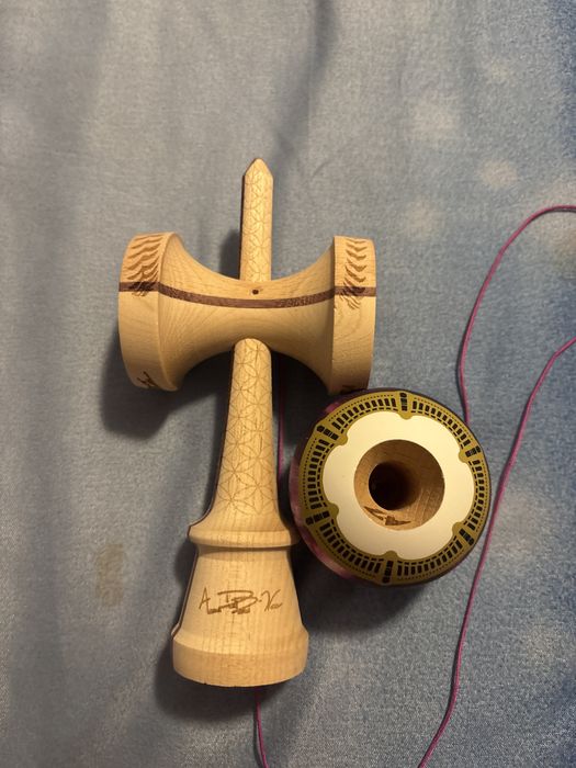 Kendama sweets broken shape austin donovan noua