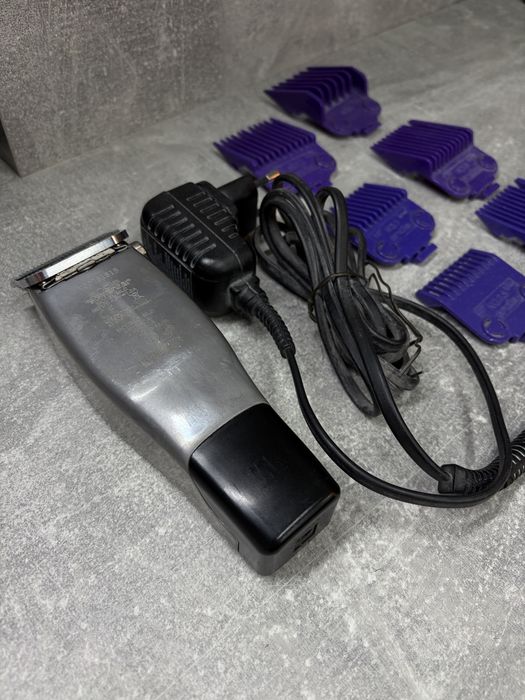 ANDIS MASTER CORDLESS машинка профессионална