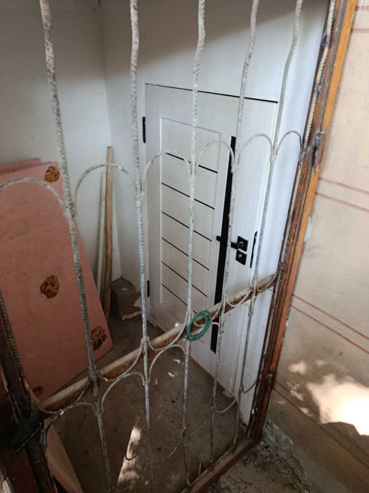 Срочно сдается подвальное помещение 3 комнаты,Ал-хоразми круг.