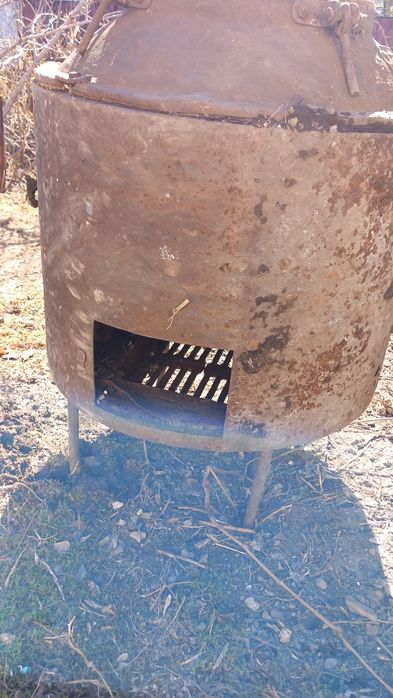 Продам походу полевую кухню казан