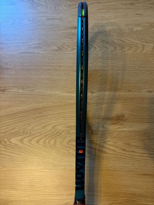 Wilson Blade v9 100 (300 гр.)