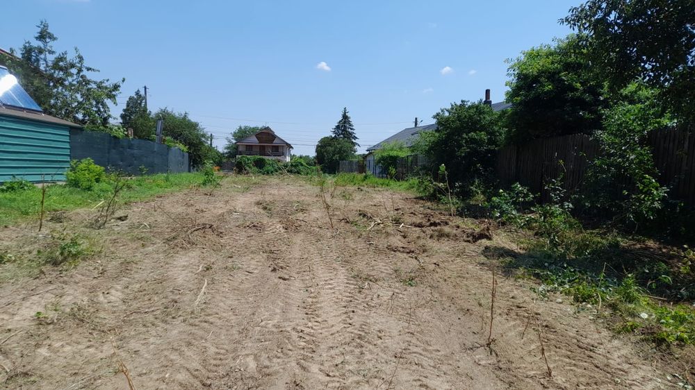 Teren Intravilan Dumbravesti Prahova, energie electrica, apa, canalizare, gaze, poziție centrală