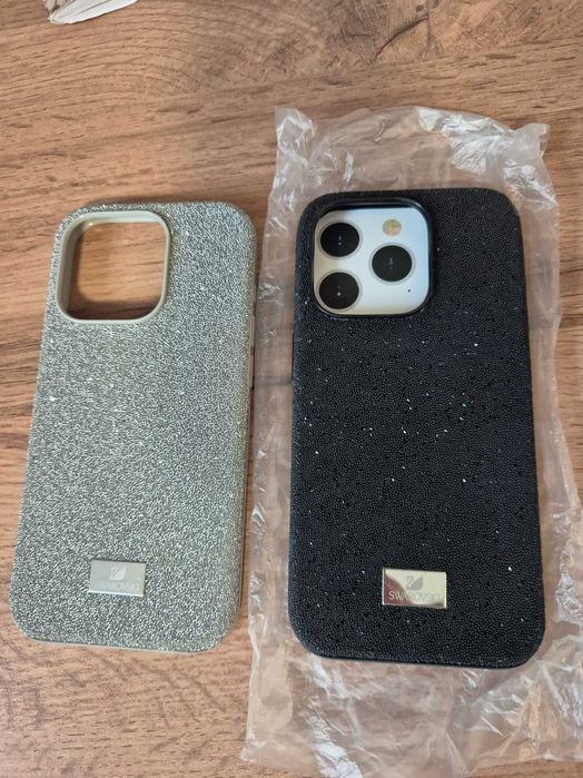 Продам чехлы Swarovski на  iPhone 15 Pro