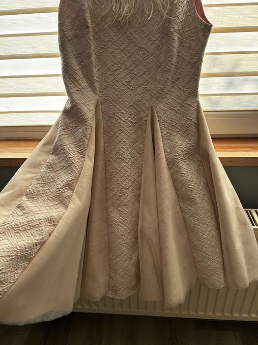 Официална дамска рокля