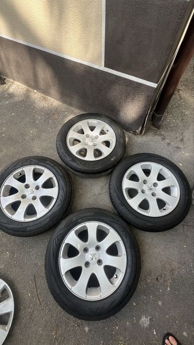 шиналар Road. Runner